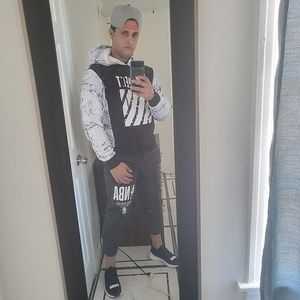 Meet your Posher, Leonardo